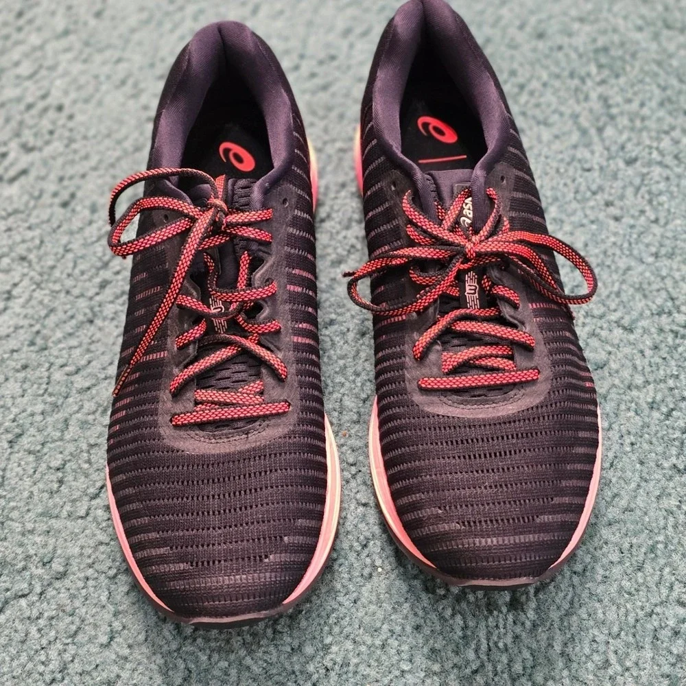 ASICS DynaFlyte 3 Women's Running Shoes Black Flash Coral Size 8.5 Lace-Up Fast